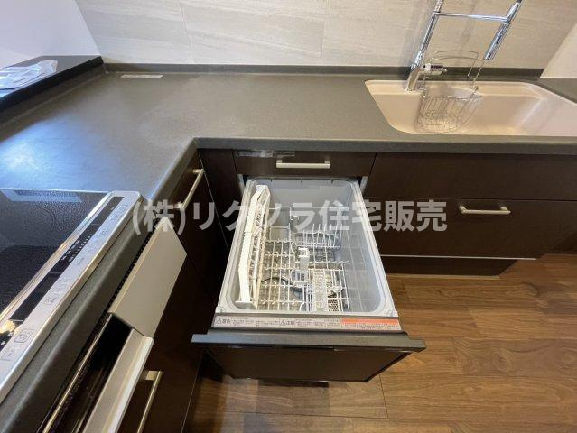 出口３丁目　中古一戸建ての設備|食器洗い乾燥機
■物件内覧・資金計画相談・住宅ローン相談、リフォーム相談、お問合せ受付中■
※当日・翌日のご内覧、ご相談はお電話でのお問合せがスムーズです！
