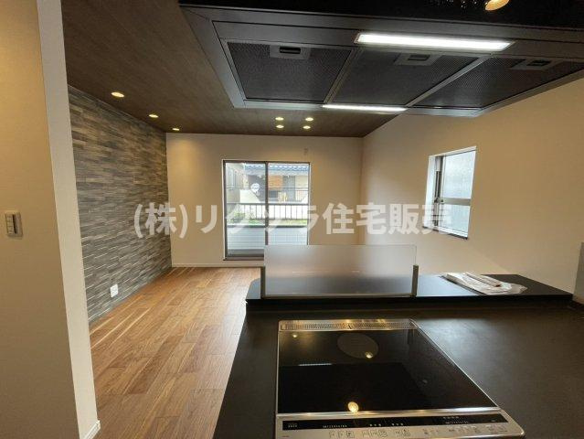 出口３丁目　中古一戸建てのキッチン|■物件内覧・資金計画相談・住宅ローン相談、リフォーム相談、お問合せ受付中■
※当日・翌日のご内覧、ご相談はお電話でのお問合せがスムーズです！