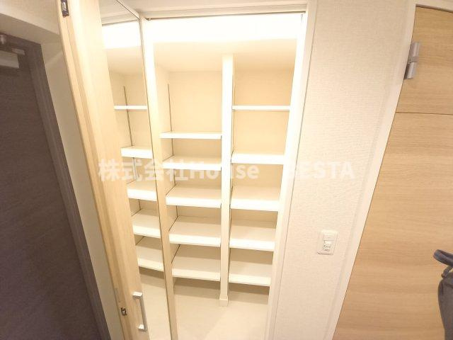 神戸Harborside 萬利Residenceの収納
