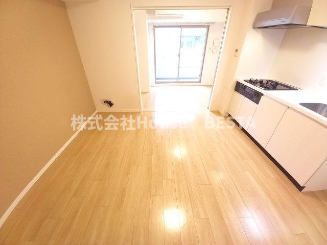 神戸Harborside 萬利Residenceの居間・リビング