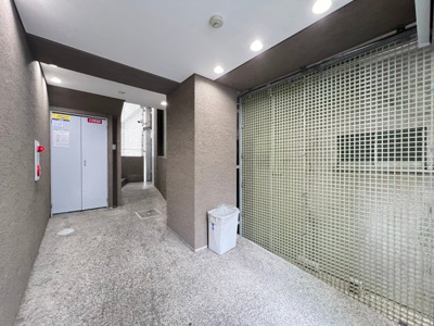 【エントランス】 | 是空DOSHIN