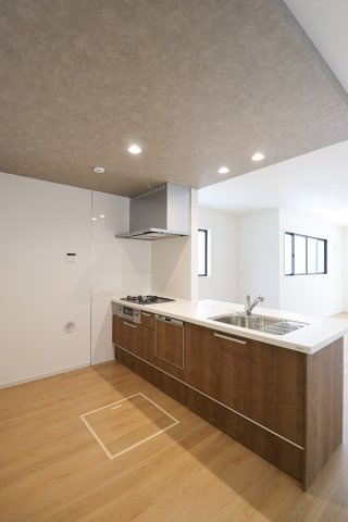 醍醐大高町２区画　１号棟のキッチン