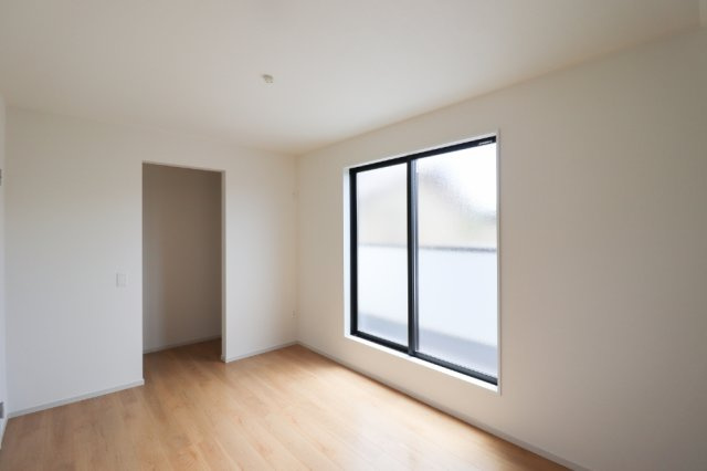 醍醐大高町２区画　１号棟の洋室