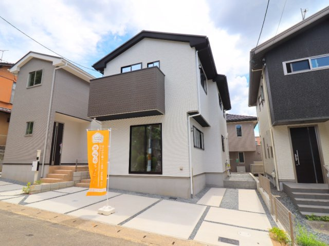 醍醐大高町２区画　１号棟