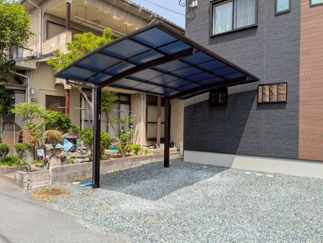 柳川市本町の中古一戸建の駐車場