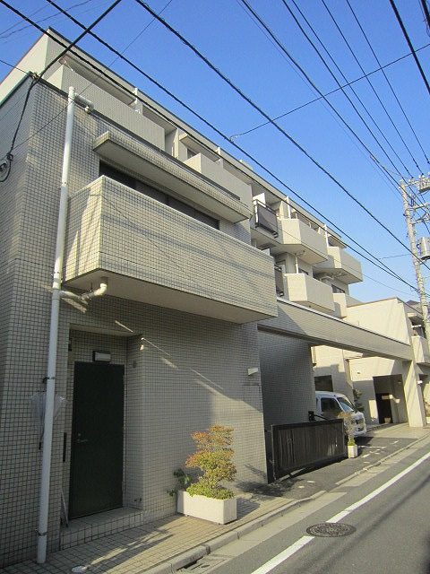 フラワーフラッツの外観