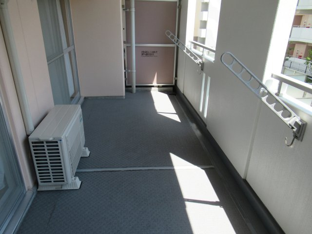 HAT神戸・灘の浜３ＬＤＫのバルコニー|落ち着いた時間を過ごせるバルコニーです