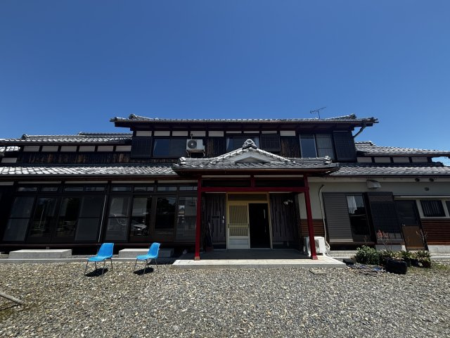 高島市新旭町藁園中古戸建の画像