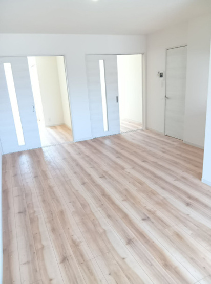 【内装】 | Mレザン