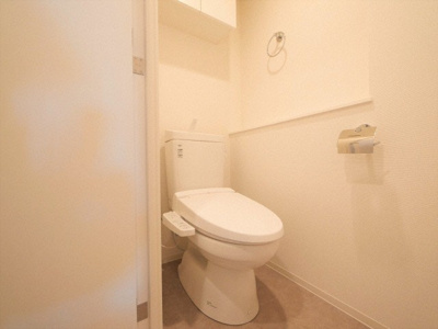 【トイレ】 | セレニテ堺筋本町プリエ | コンパクトで使いやすいトイレです