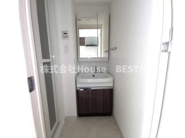 クオーレ神戸山手の独立洗面台