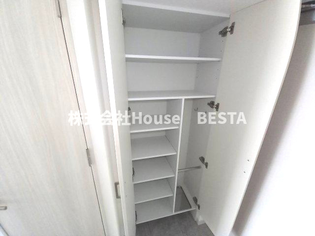 クオーレ神戸山手の収納