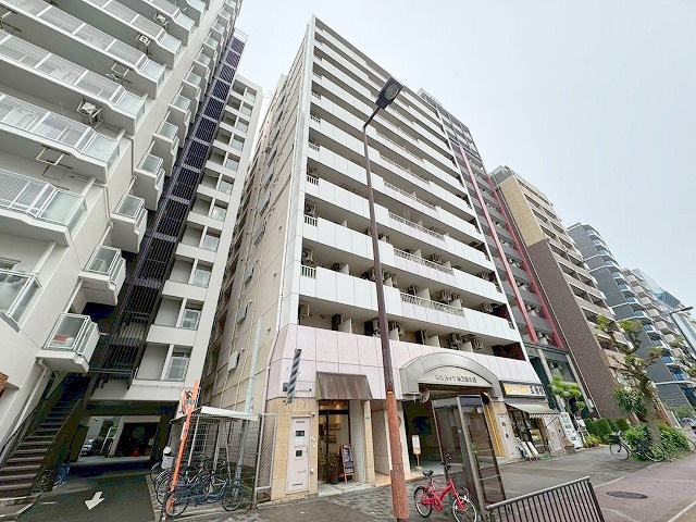 ネオハイツ第2新大阪の外観