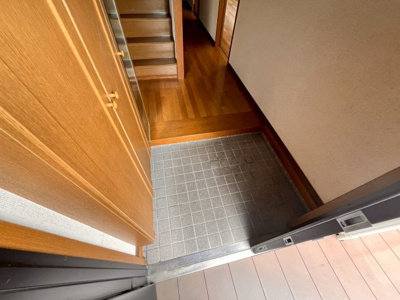 【玄関】 | 中町2丁目戸建（前田邸）