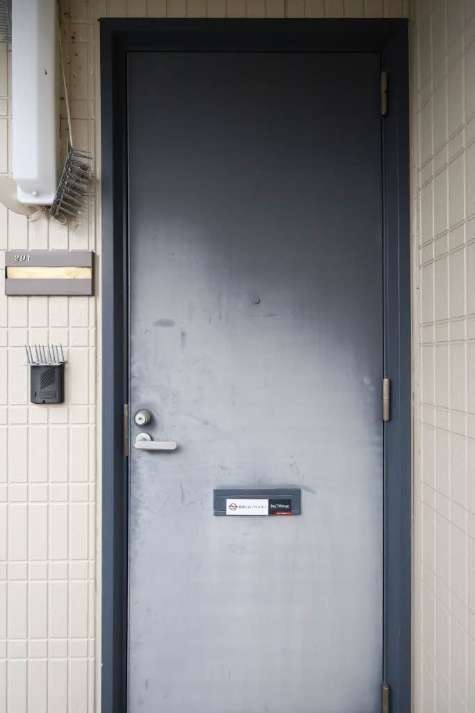 クレール瀬戸見A棟の玄関