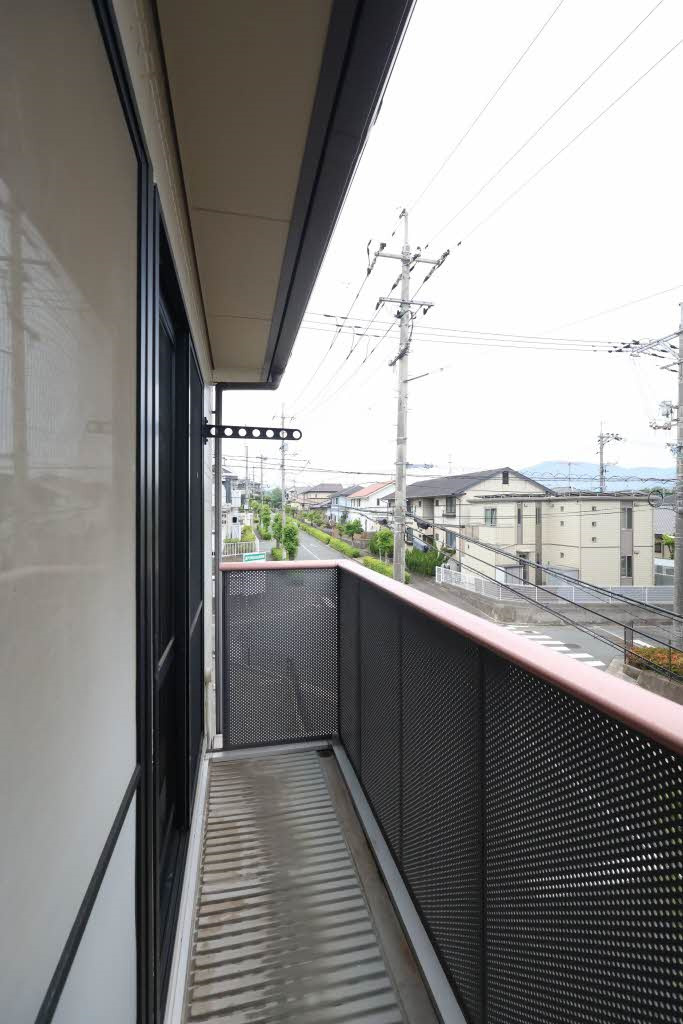 クレール瀬戸見A棟のバルコニー