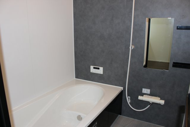 小倉南区北方3丁目3期の浴室