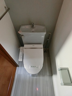 【トイレ】 | ドムール江古田 | トイレ※2017年12月撮影