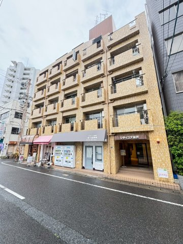 シテイコア神戸の外観