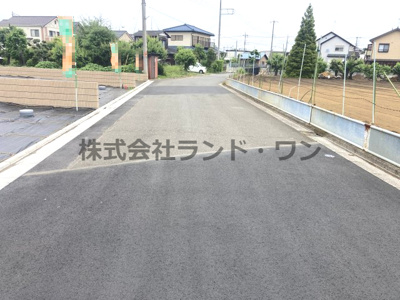 【前面道路含む現地写真】 | 所沢市上新井2丁目　全7区画　3区画