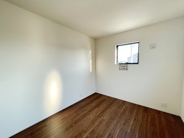 新築戸建・建売　小名浜燈籠原第1　Livele Garden　全10棟の洋室