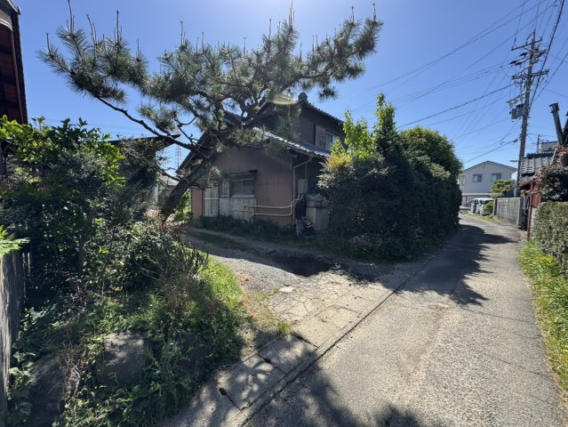 土地　江崎北の前面道路含む現地写真