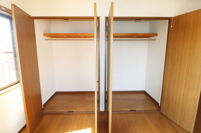 【中古】郡山市台新２丁目　　　　開成小学校、郡山第１中学校の収納