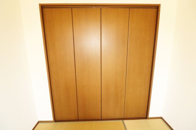 【中古】郡山市台新２丁目　　　　開成小学校、郡山第１中学校の収納