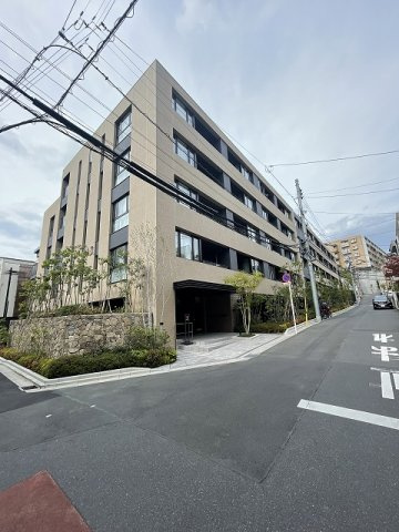 プレミスト文京千石の外観