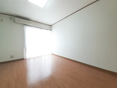 【居間・リビング】 | 桜ハイツ