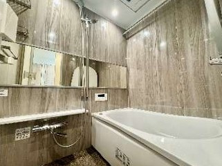 ◆リノベーション済み◆戸塚町 中古マンション 2998万円の浴室