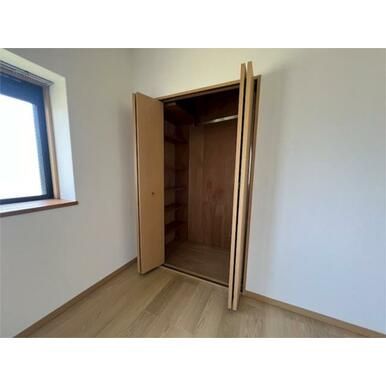 熊本市北区鶴羽田１丁目の賃貸マンションの収納