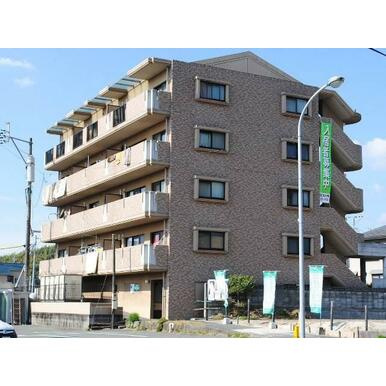 熊本市北区鶴羽田１丁目の賃貸マンションの外観