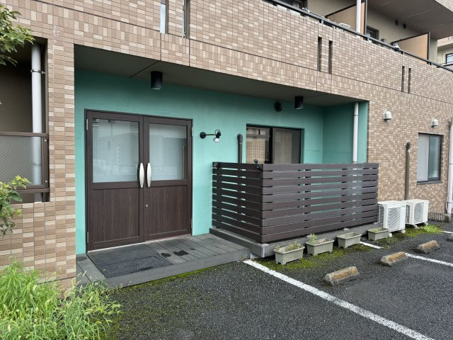 草津市笠山１丁目の店舗一部