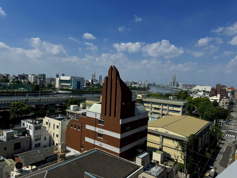 朝日言問マンション　10階　最　上階　角　部屋　リ　ノベーション済の展望