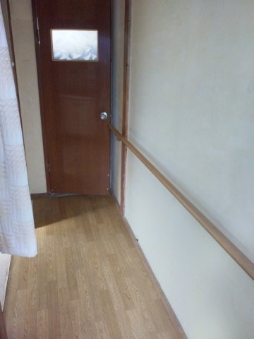 横山町3丁目戸建ての内装|廊下