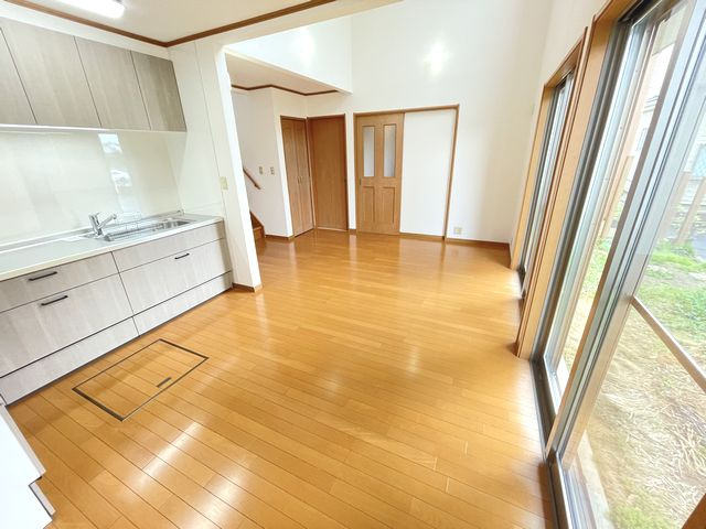 【居間・リビング】 | 熊谷市久下　中古戸建