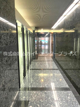 TCF肥後橋ビルのエントランス