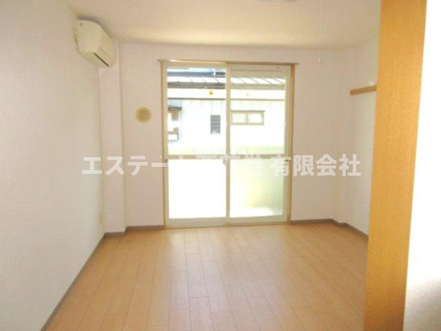 グリーンコートの居間・リビング