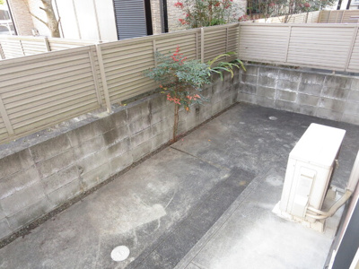 【バルコニー】 | スプレンドーレ | 【スプレンドーレ】101 専用庭