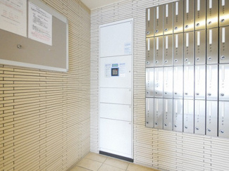 【その他共用部分】 | ドルチェヴィータ北浜 | 宅配ボックスです