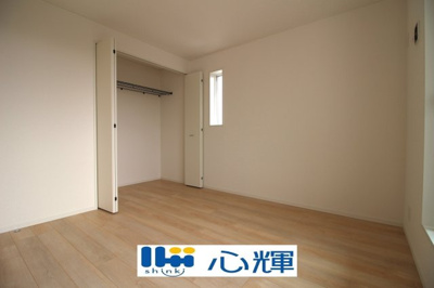 【洋室】 | クレイドルガーデン防府市華城中央 第１（１号棟） | 住まう方でカスタマイズして頂けるシンプルなデザインの内装。ご自身で素敵な空間を創り上げられます。