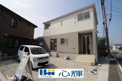 【外観】 | クレイドルガーデン防府市華城中央 第１（１号棟） | 現地(2025年7月10日撮影)
室内ほぼ完成、まもなく外構工事に入ります。