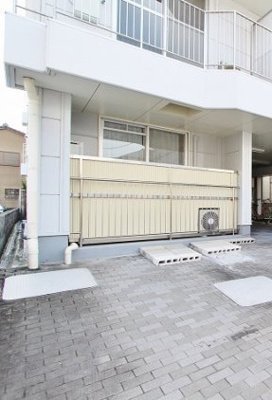 【駐車場】 | ハイツRT | 駐車場完備です