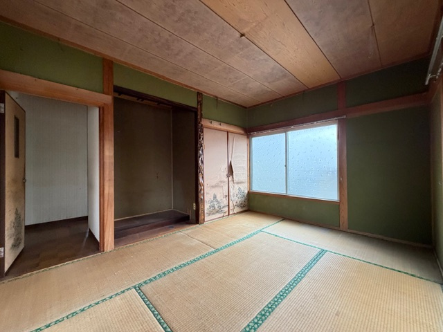 都城市上長飯町の中古一戸建の和室