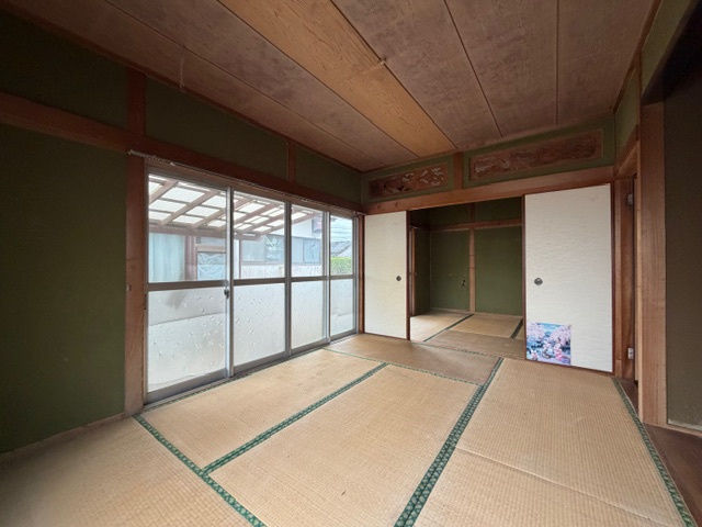 都城市上長飯町の中古一戸建の和室