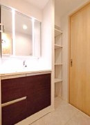 ◆リフォーム済み◆戸塚町 中古マンション 1099万円の独立洗面台