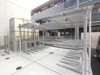 【その他共用部分】 | セレーノ福山駅前 | 屋根付き駐輪場