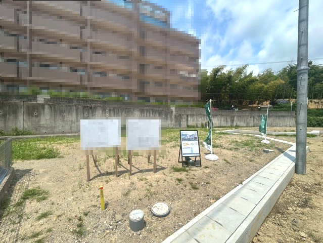 【成約済】京都市西京区大枝沓掛町の外観|駐車2台可能です（車種による）