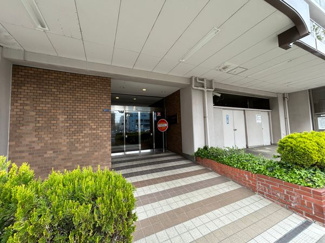 【エントランス】 | 「亀戸」駅徒歩７分！ペット飼育可能な新耐震基準適合大規模マンション、コープ野村亀戸東棟は即日現地案内可能となっておりますので、お気軽にお問い合わせください！